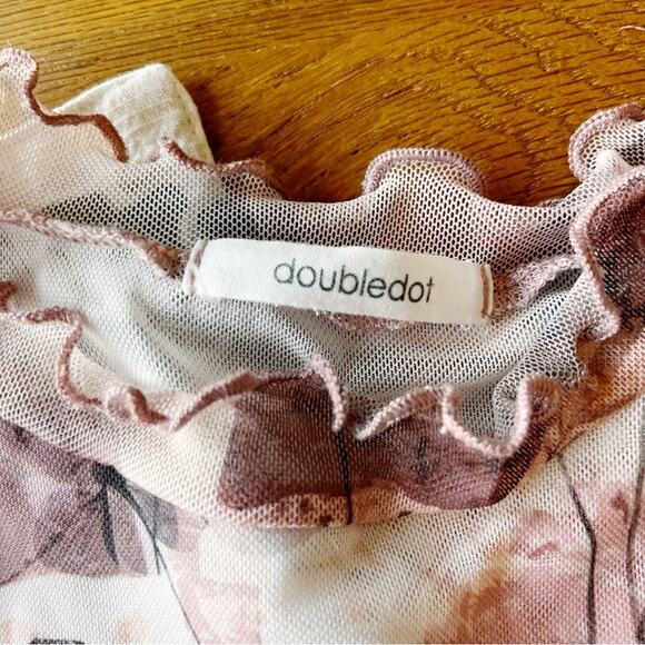 Double dot whimsy fairy Floral Ruffle Sleeve Mesh Lined Top juniors size medium - Picture 2 of 6